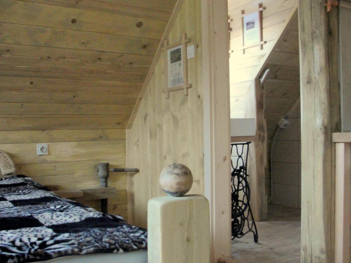 Gostel Koprivnik Pri Kocevju, Kocevski Rog Exteriör bild