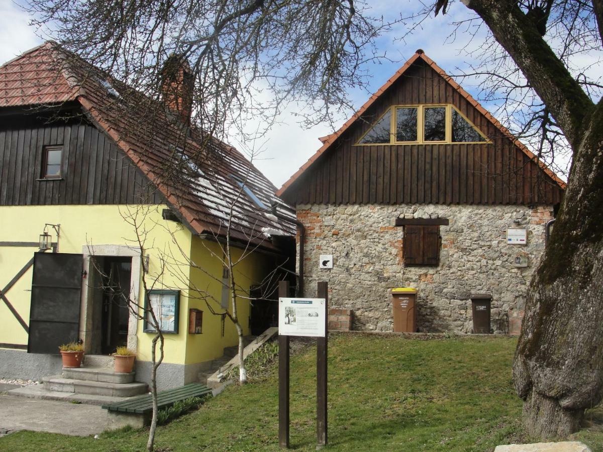 Gostel Koprivnik Pri Kocevju, Kocevski Rog Exteriör bild